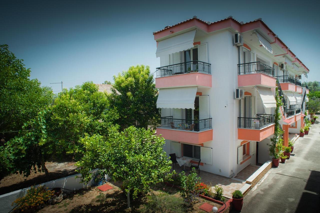 Marmaron Rooms Agiokampos  Exterior photo