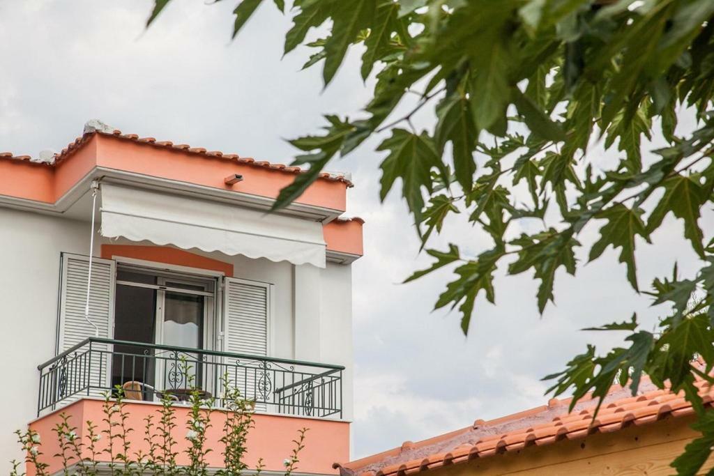 Marmaron Rooms Agiokampos  Exterior photo